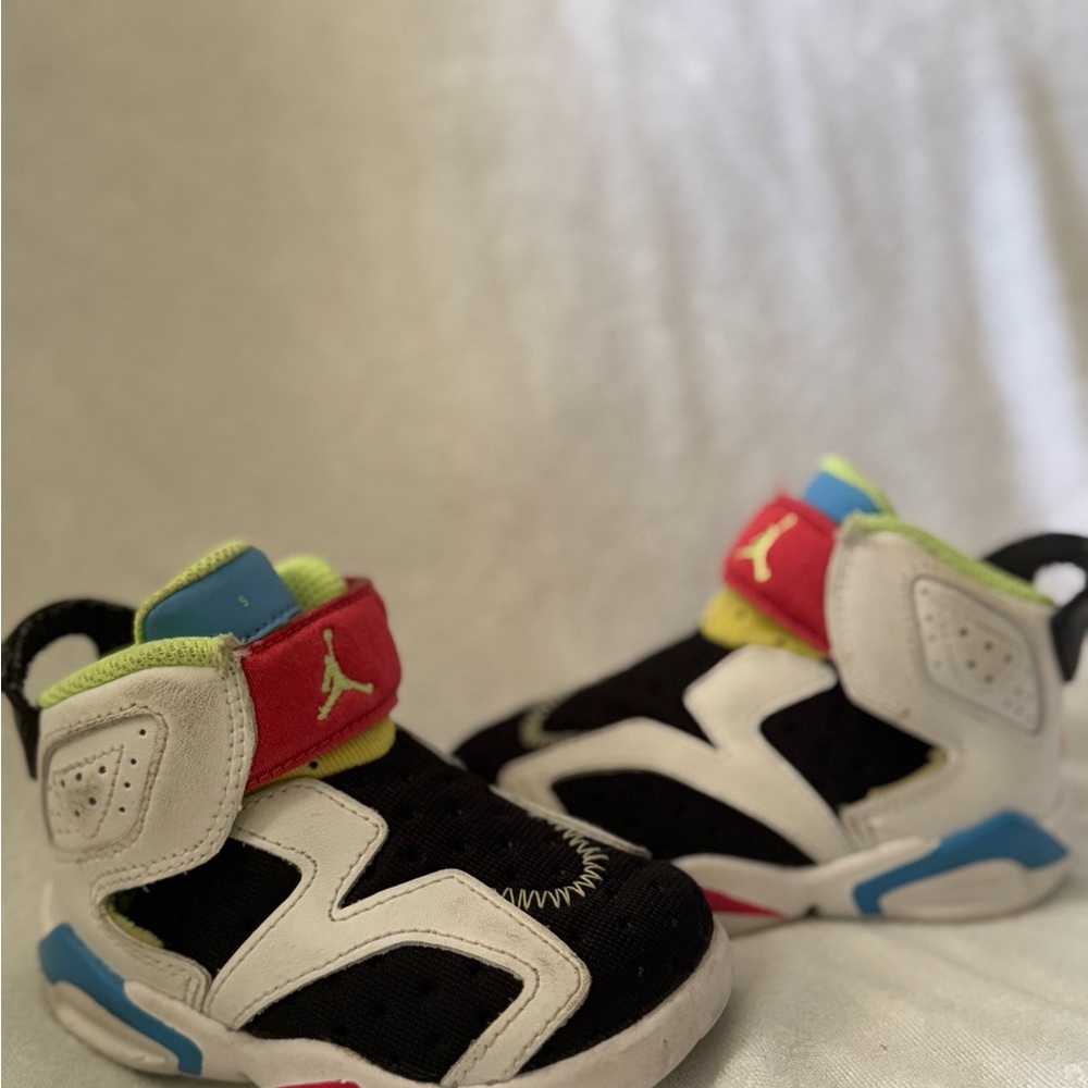 Jordan Kids' Black and White Sneakers with Red and Blue Accents
